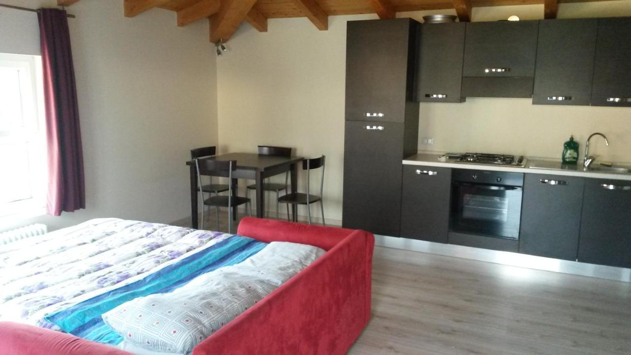 B&B " Guzzi - Inn " Mandello del Lario Luaran gambar