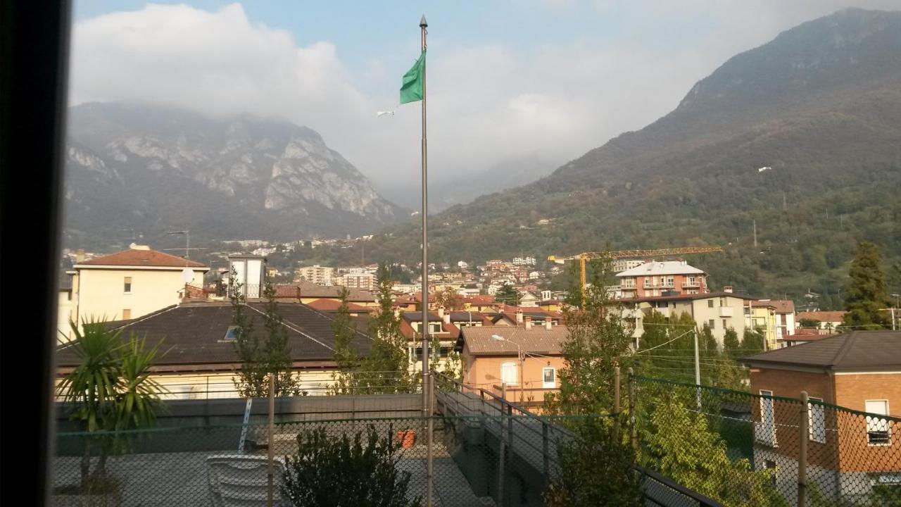 B&B " Guzzi - Inn " Mandello del Lario Luaran gambar